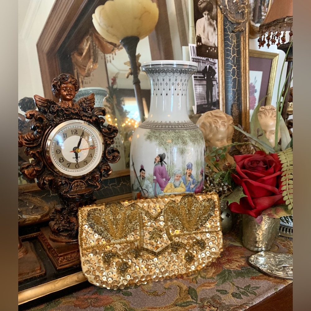 Vintage 60's? Victorian-inspired Gold Beaded Sequin New Year's Prom Purse Clutch